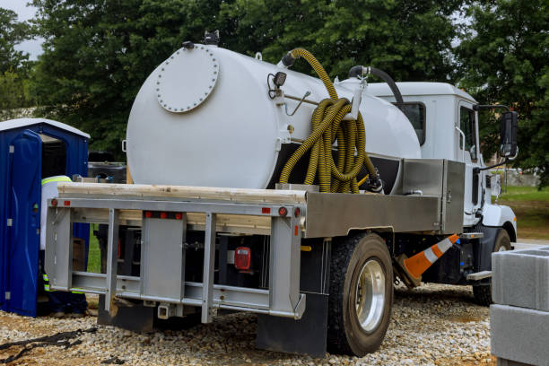 Portable Toilet Options We Offer in Shady Shores, TX